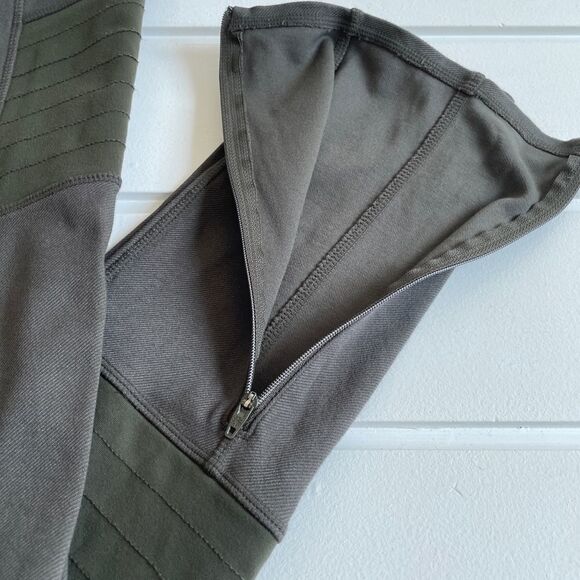 Athleta Trailsetter Ponte Motion Pants Travel Pants In Olive Size 8 - Picture 10 of 13